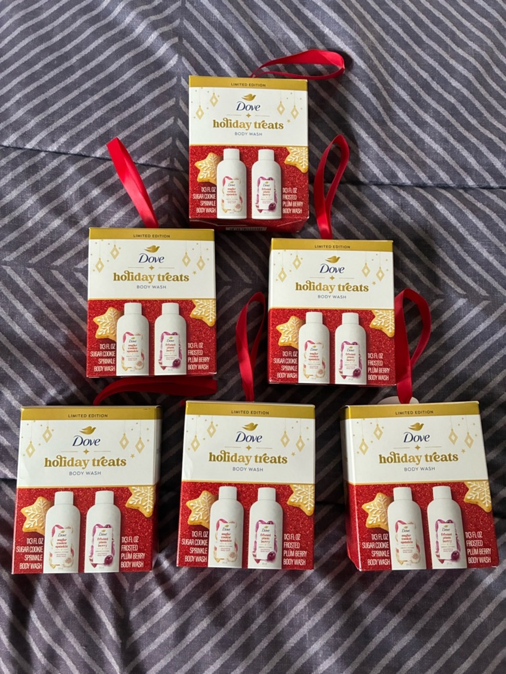 Dove Holiday Treats Body Wash Gift Set - Red 6 count